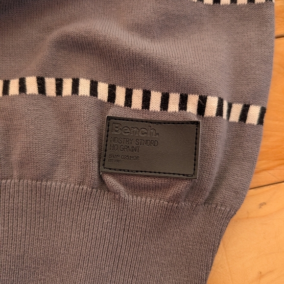 Bench Snowflake Sweater - Picture 3 of 3